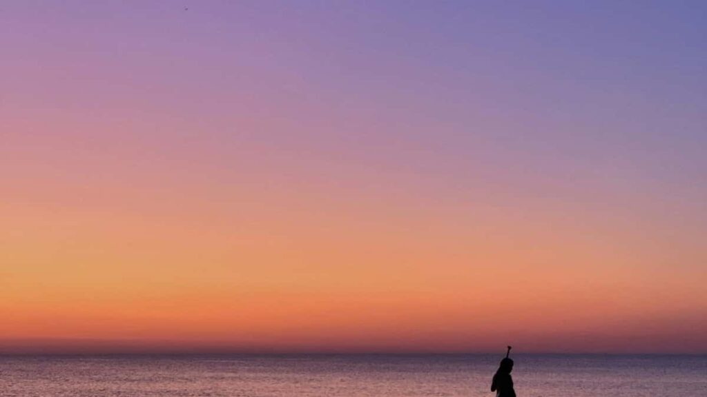 Huong dan thuc chien cho marketer Viet: cach tim, tiep can va kich hoat creator WhatsApp o Indonesia e mo rong nhan dien thuong hieu, dua tren quan sat chien dich thuc te va xu huong noi dung 2025.