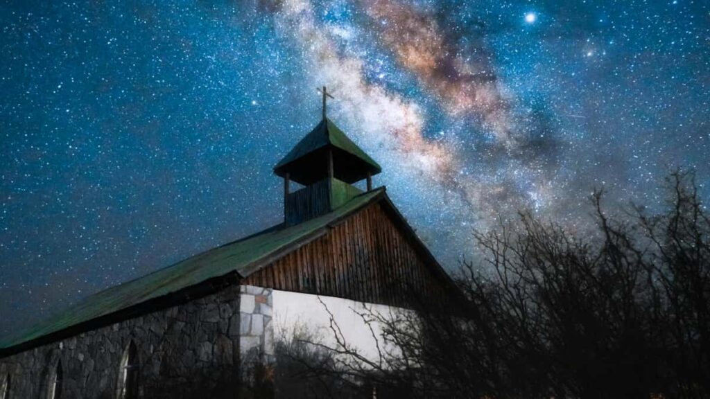 Huong dan thuc chien cho creator Viet: tim, tiep can va thuyet phuc nhan hang tren Telegram e quang ba bai hat qua challenge tren TikTok/YouTube Shorts.