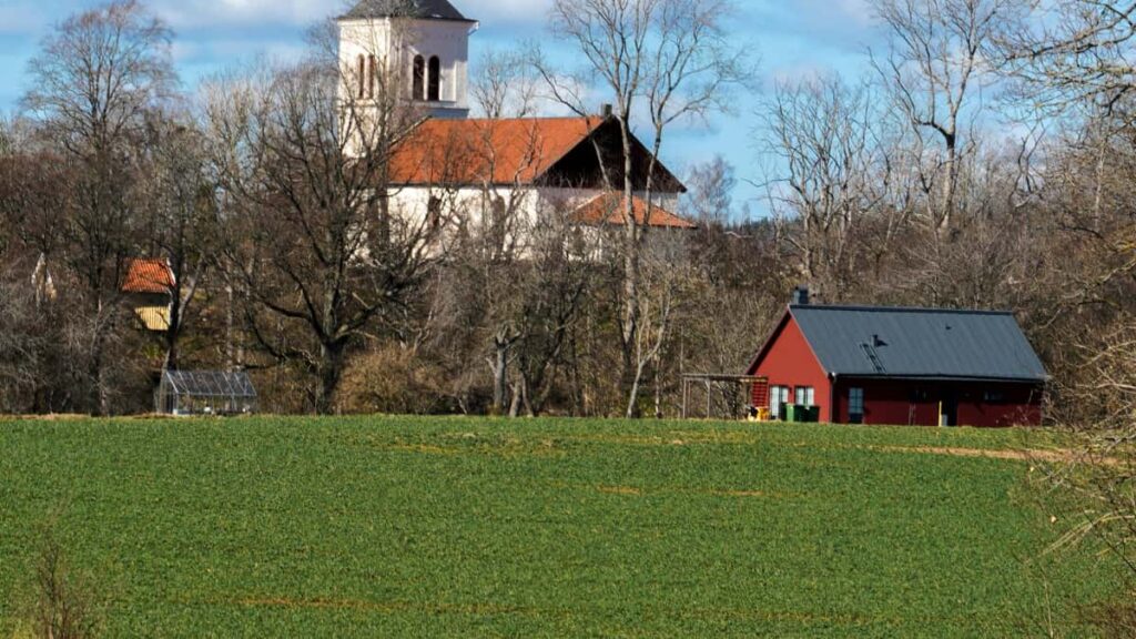 Huong dan thuc te cho nha quang cao tai Viet Nam: cach tim creator Clubhouse o Bolivia, anh gia tiem nang chuyen follower thanh nguoi mua, va chien luoc hop tac thuc te.